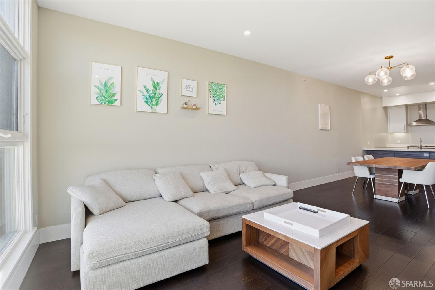 600 El Camino Real Road 302