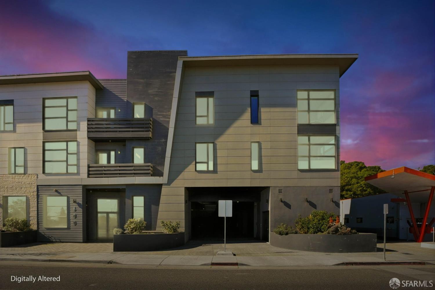 600 El Camino Real Road 302