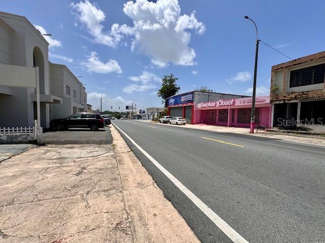 791 AVE. SAN PATRICIO