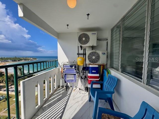 PLAYA AZUL III #1507