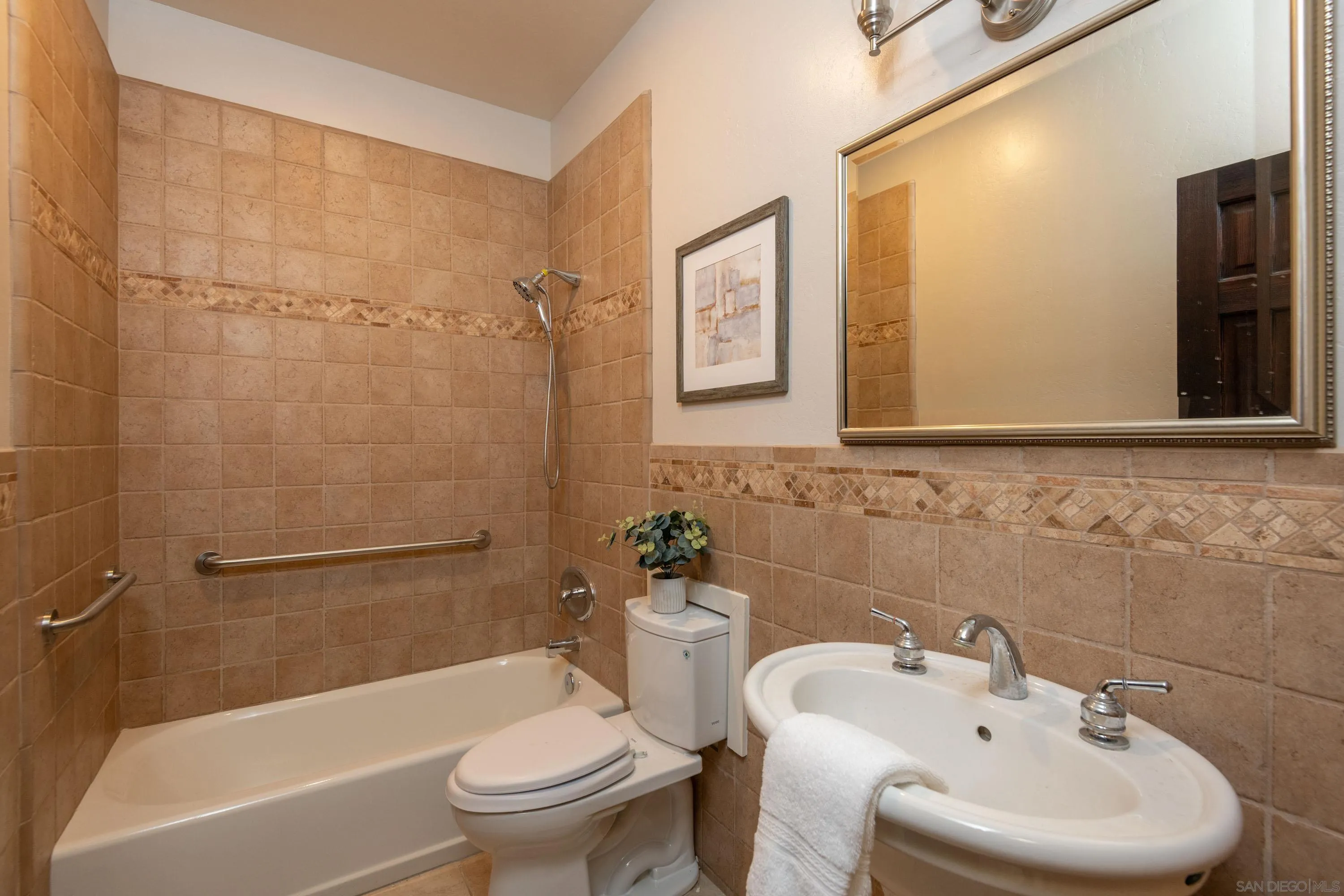 30343 Calle La Reina