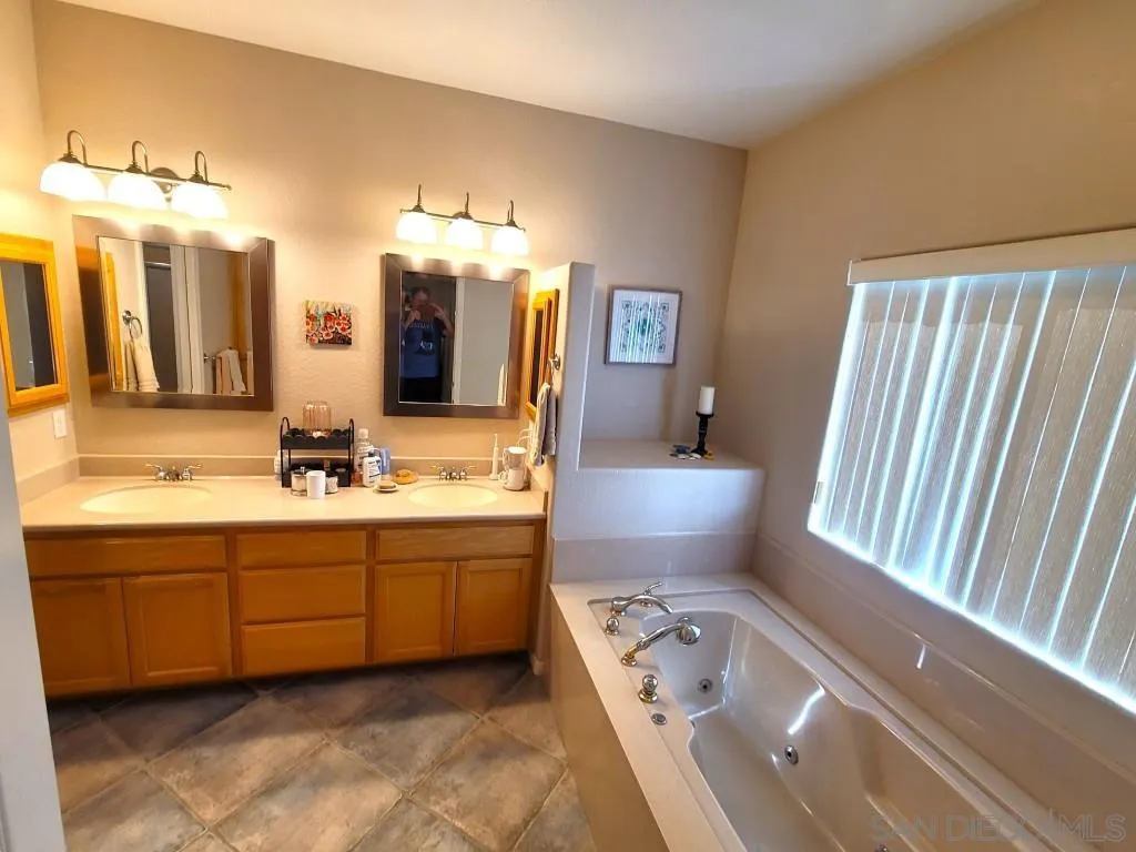 16257 Quail Rock Road