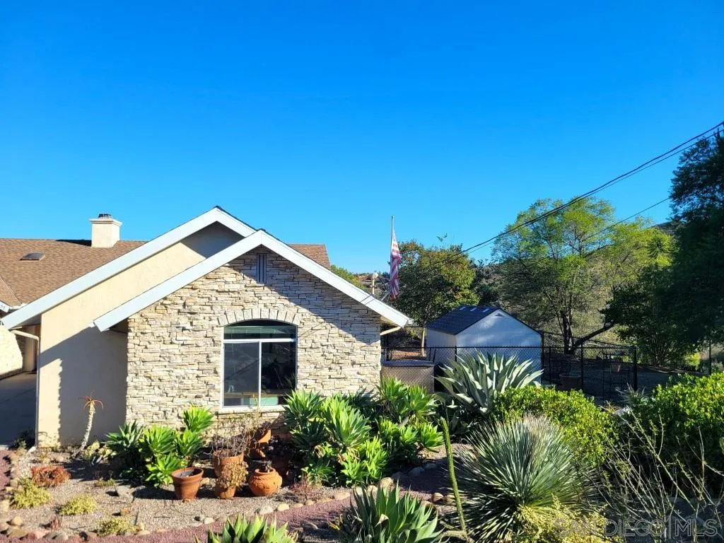 16257 Quail Rock Road