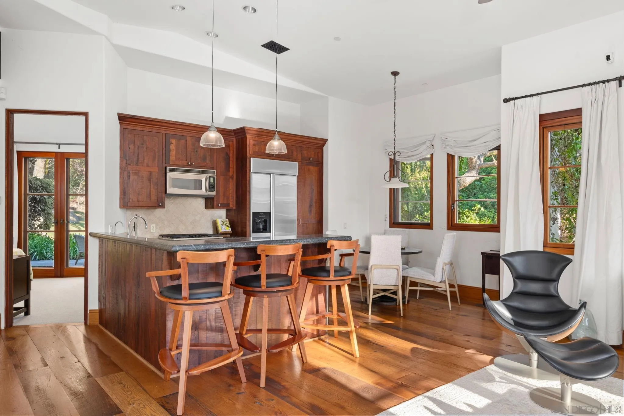 4505 La Noria