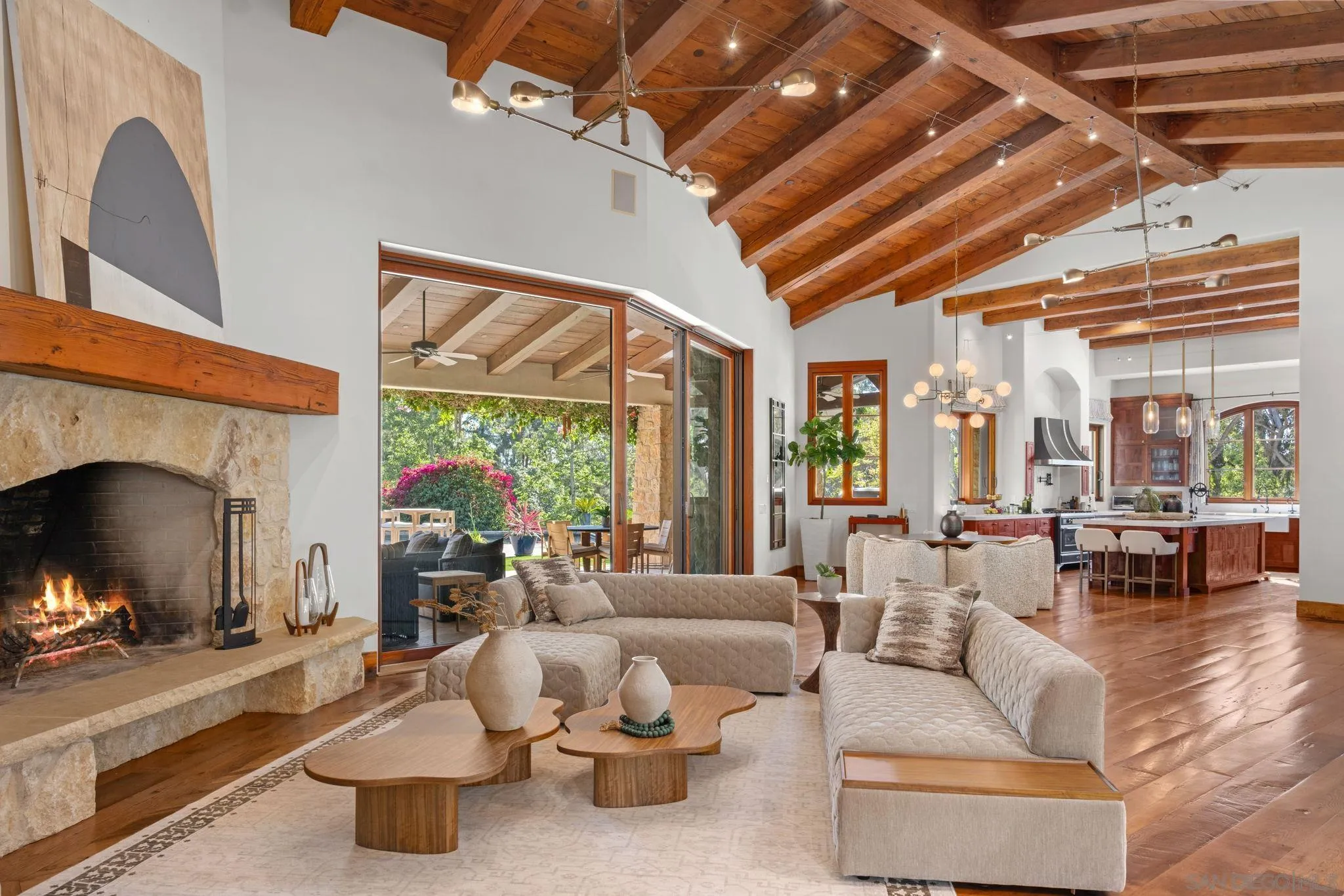4505 La Noria