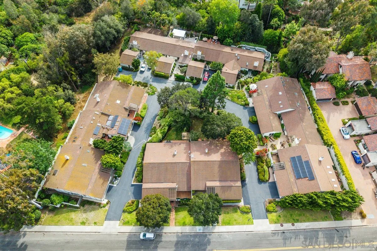 16902 Via De Santa Fe #4