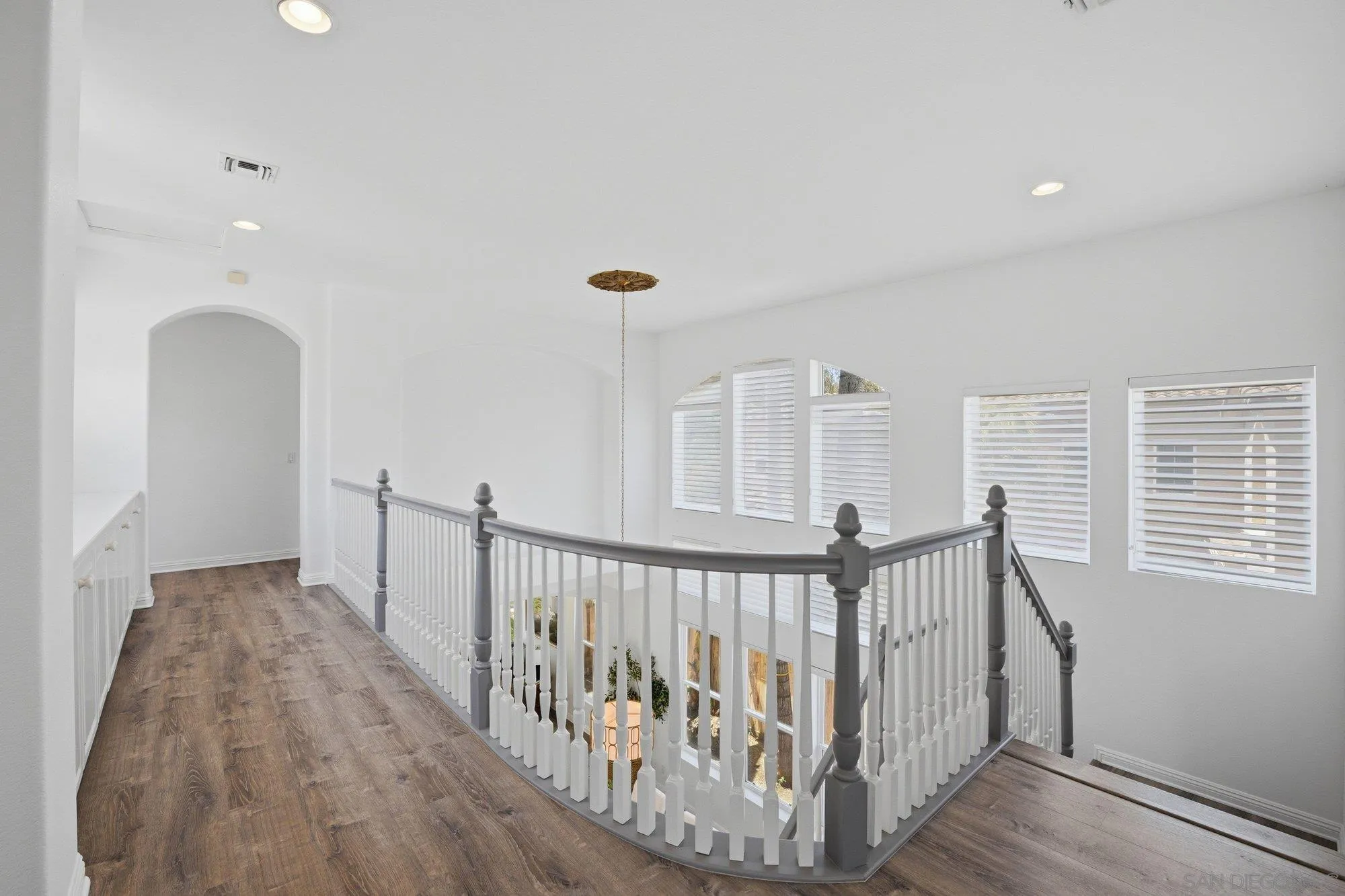 2914 Carrillo Way