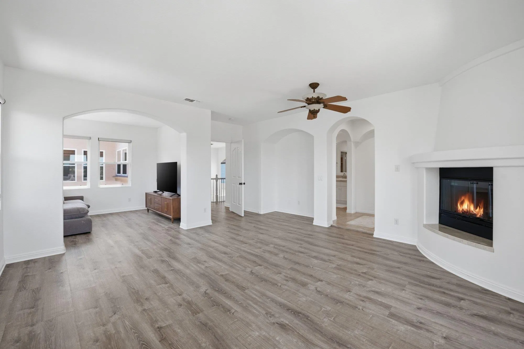 2914 Carrillo Way