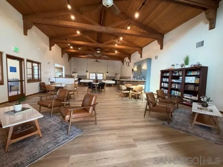 11896 Paseo Lucido Unit 121