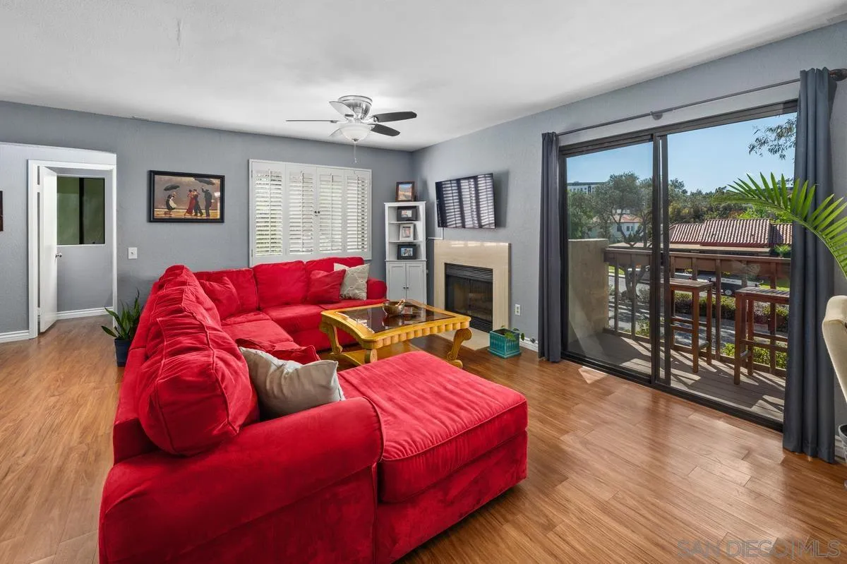 11896 Paseo Lucido Unit 121