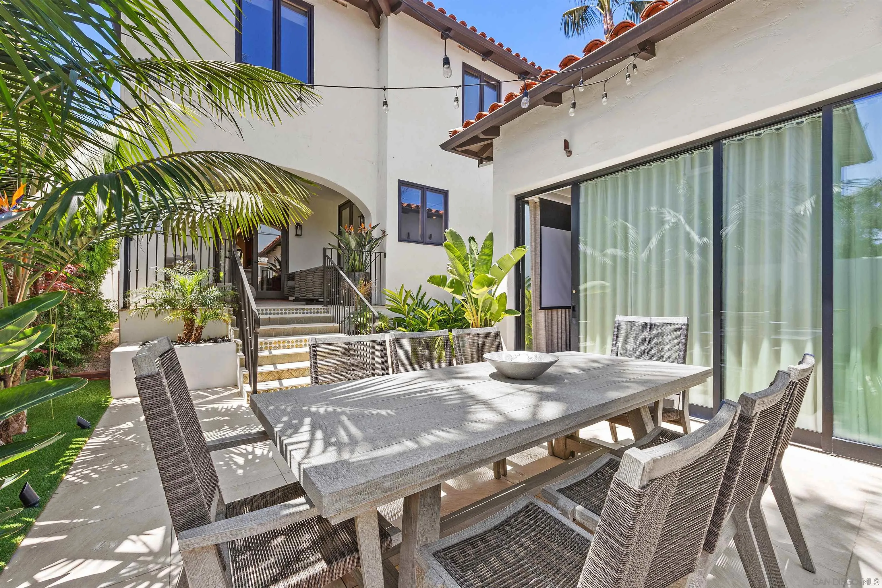 227 Neptune Ave