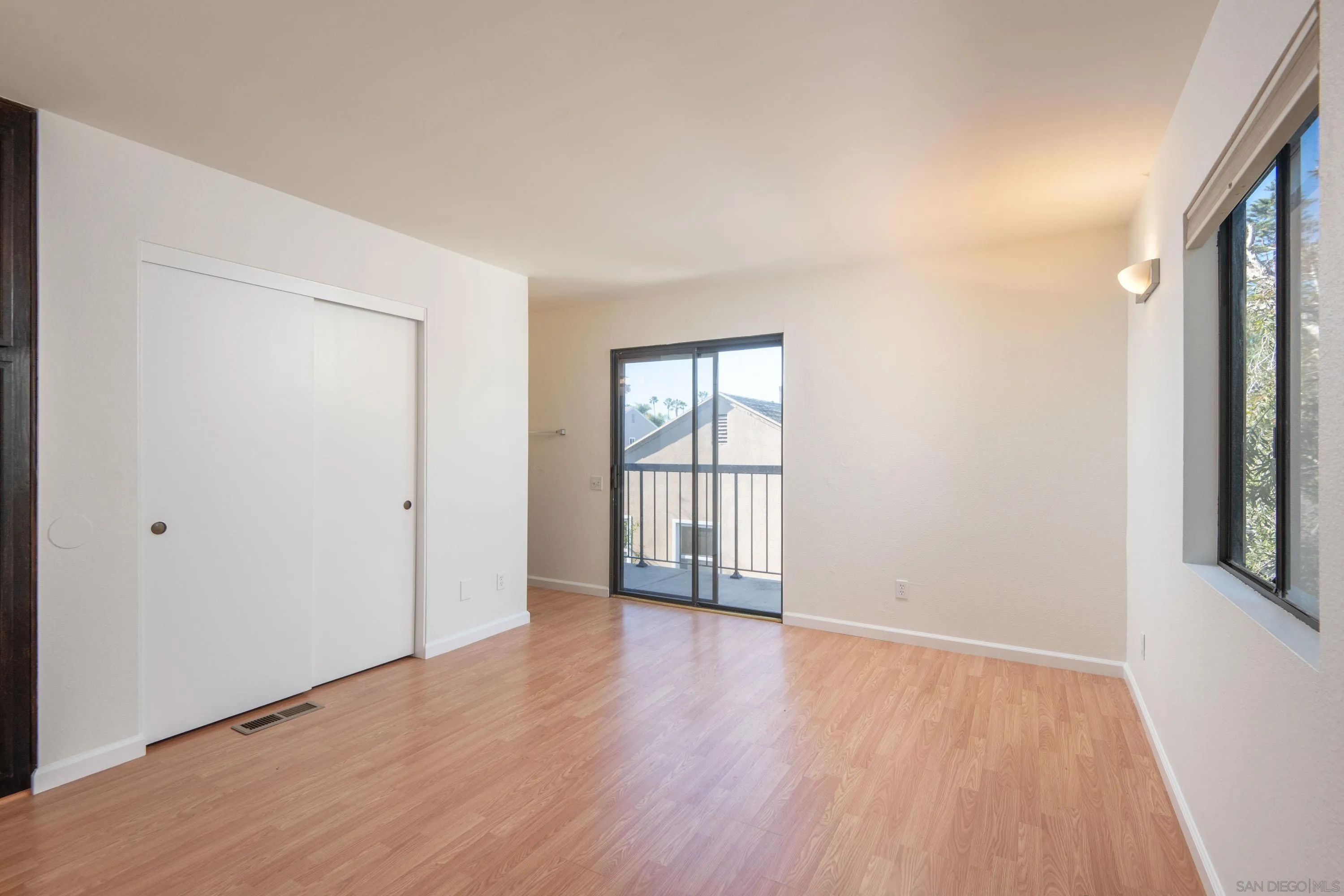 1819 Hornblend St #1