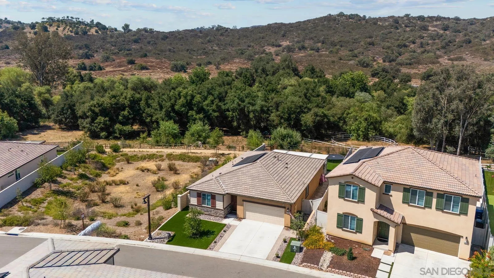 28315 Farm Creek Way