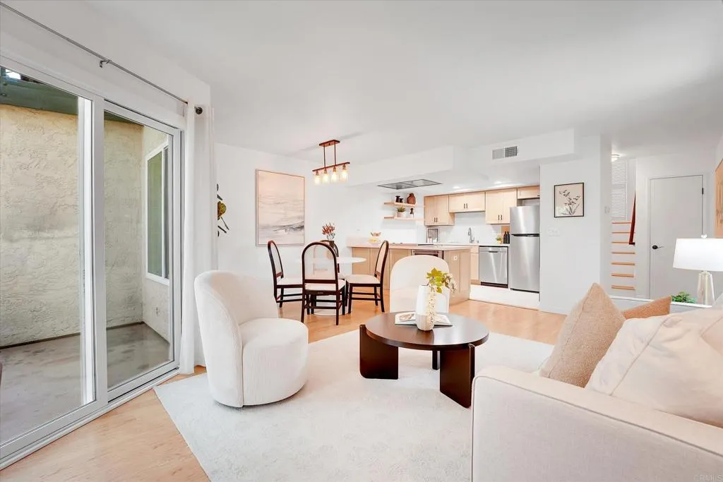 7077 Camino Pacheco