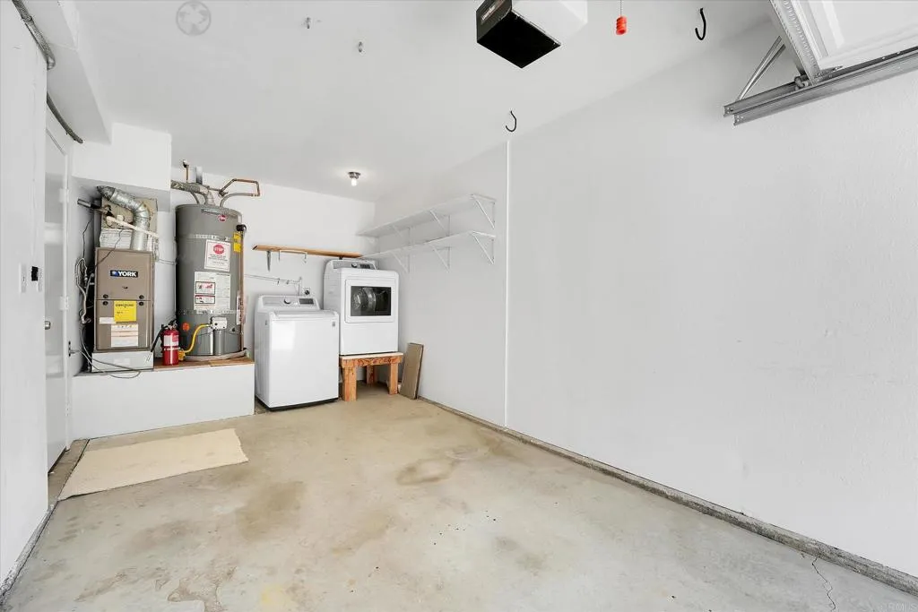 7077 Camino Pacheco