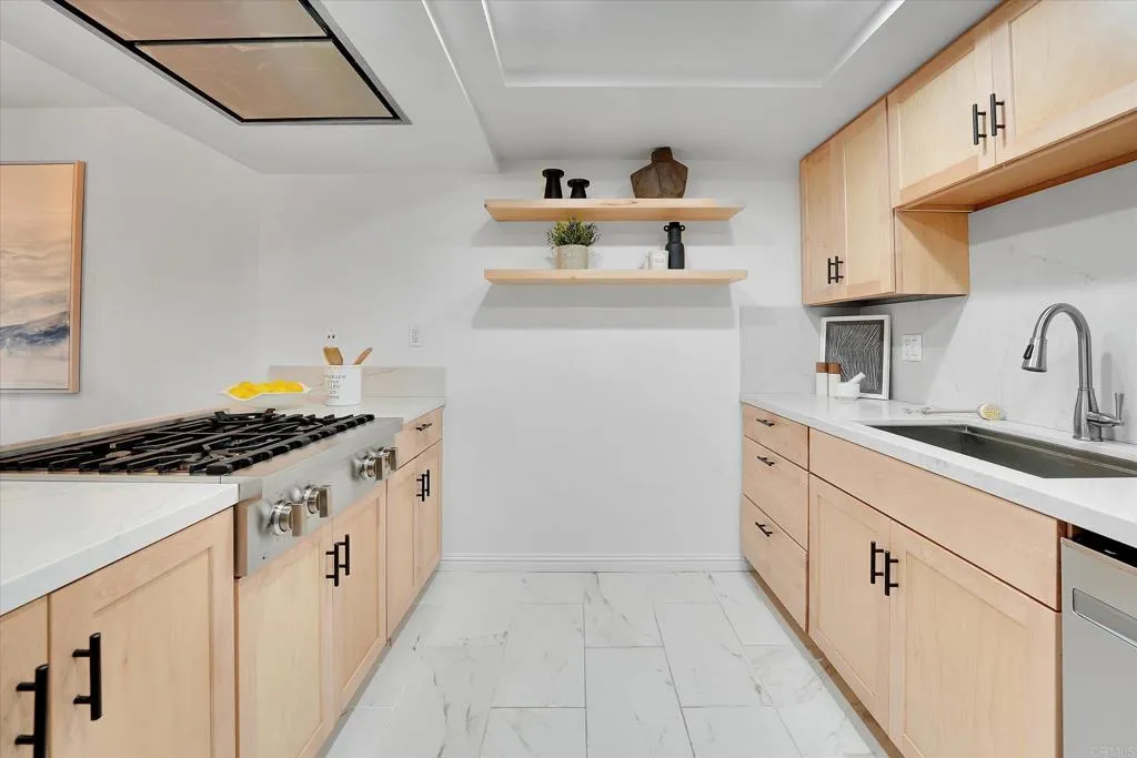 7077 Camino Pacheco