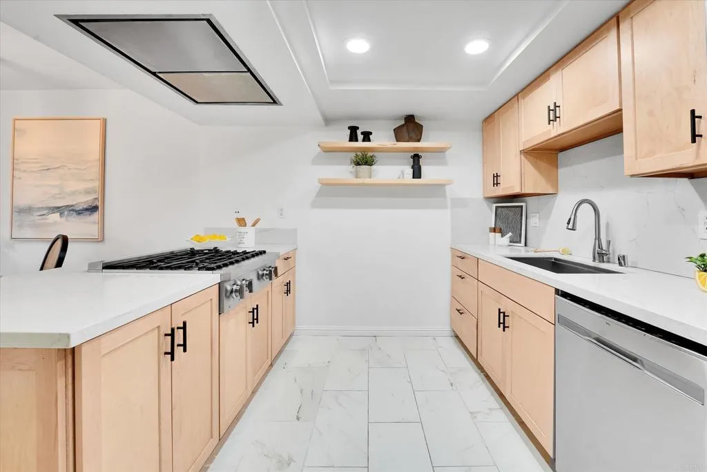 7077 Camino Pacheco