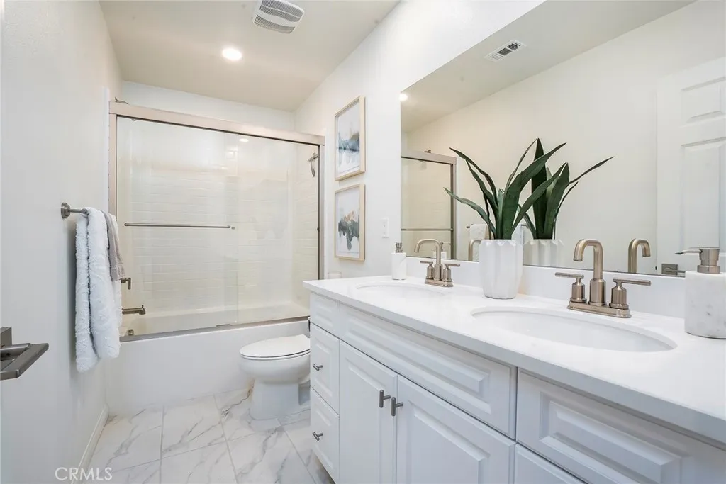 371 Fitzpatrick Rd Unit 102