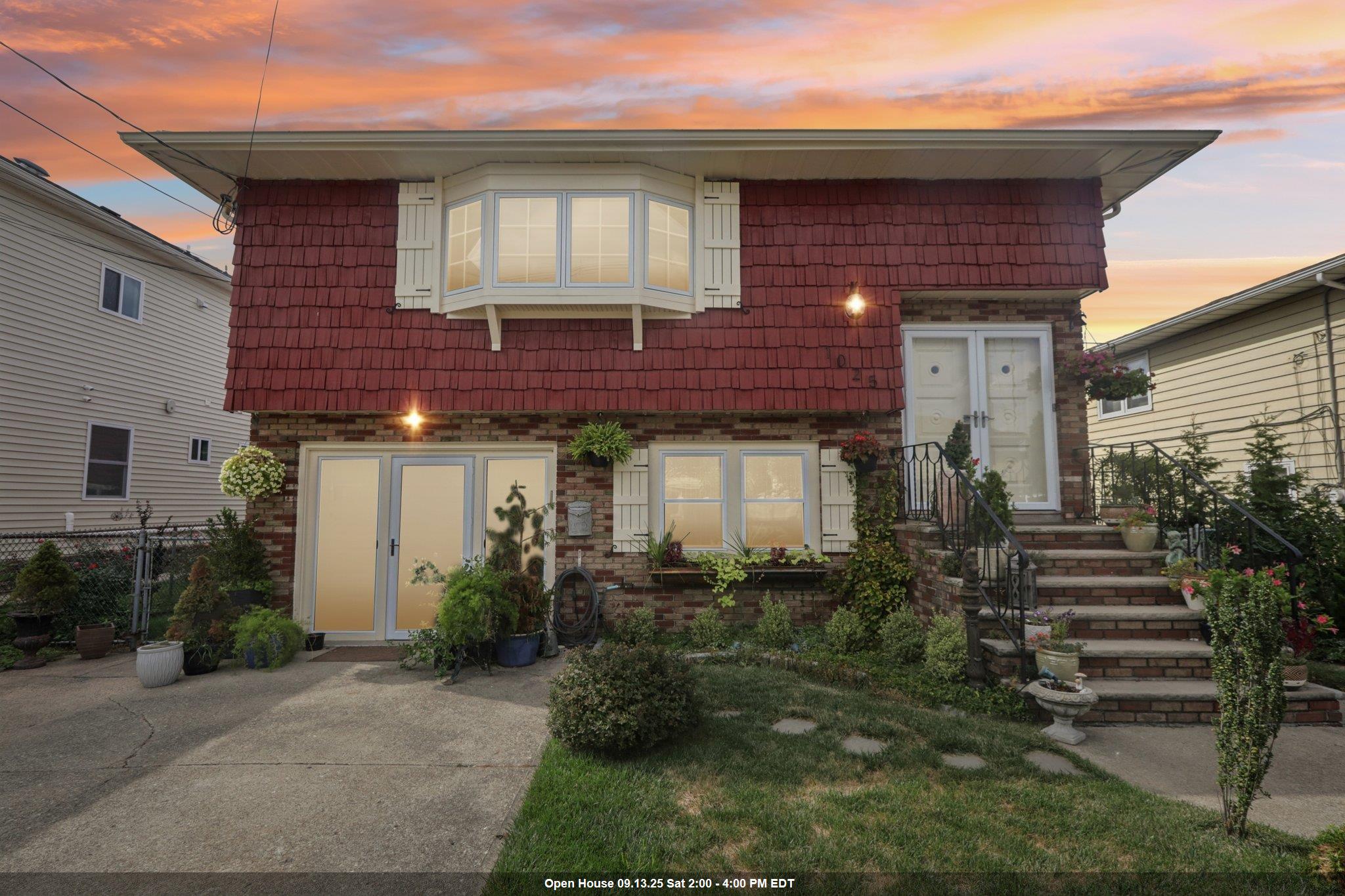 1025 KOELLE BLVD