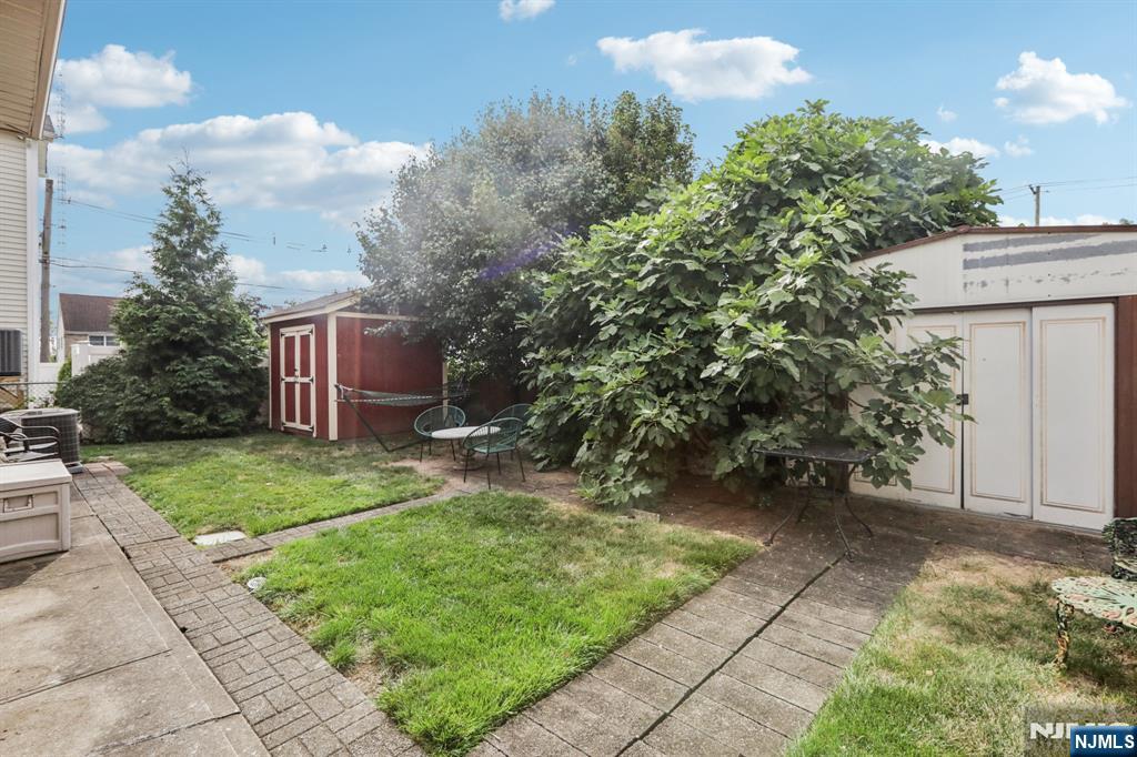 1025 Koelle Boulevard