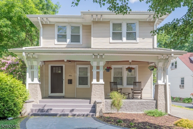 356 Meeker St
