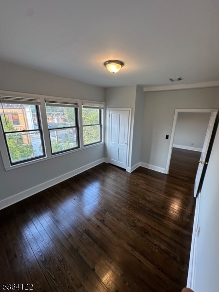 97 Walnut St 3B