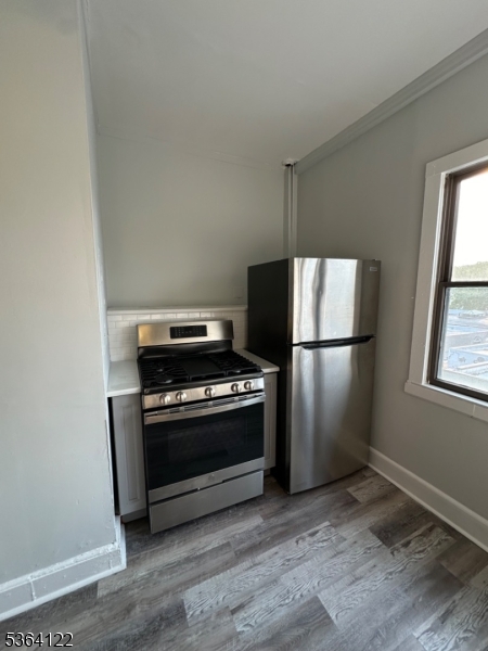 97 Walnut St 3B