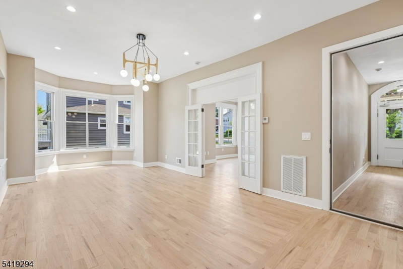 49 Park Ave 1