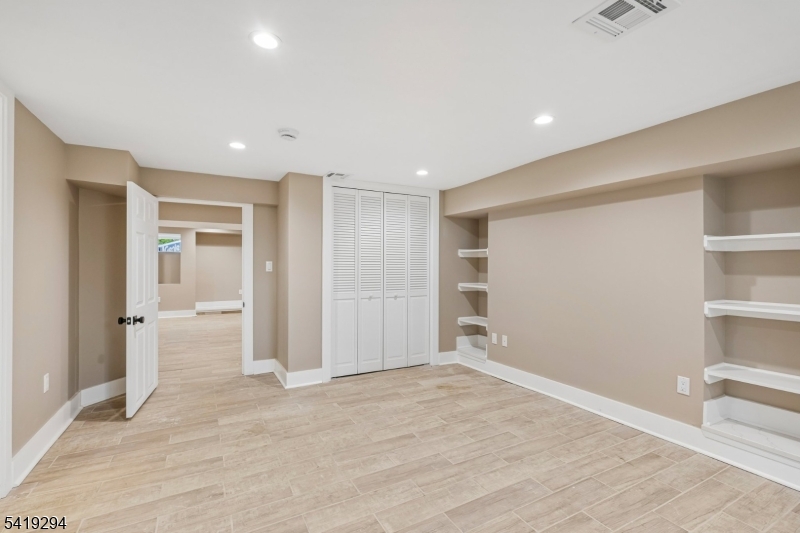 49 Park Ave 1