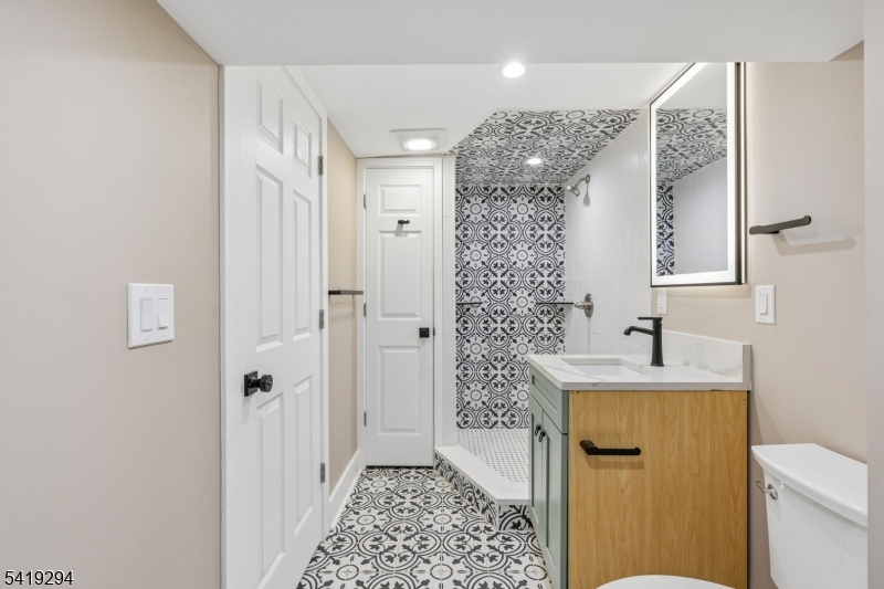 49 Park Ave 1