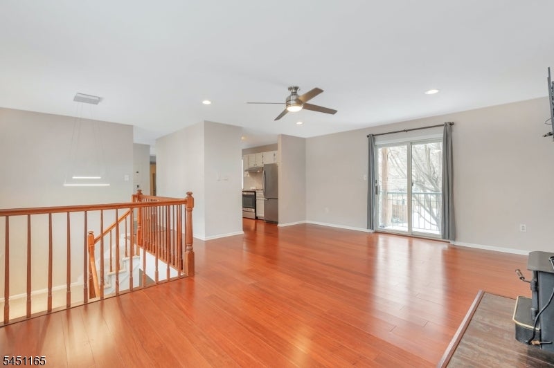 50 Pine St 211