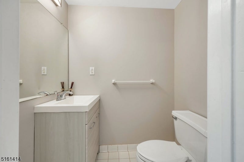 50 Pine St 211