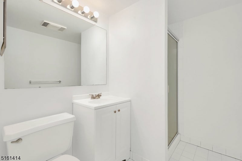 50 Pine St 211