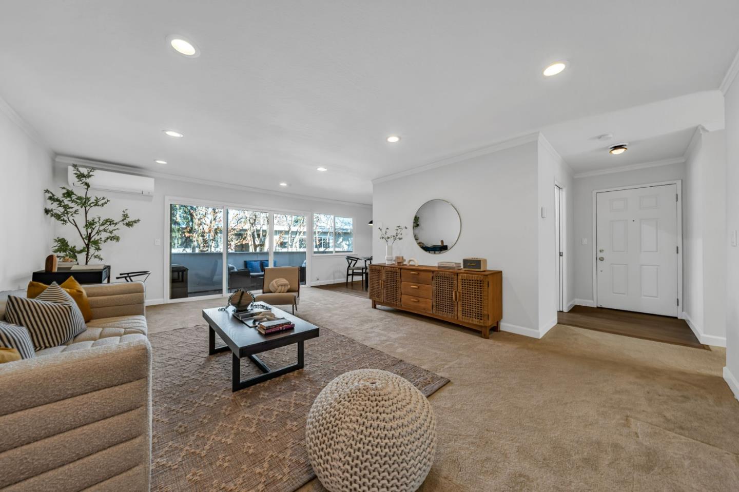 1898 Meridian AVE 31