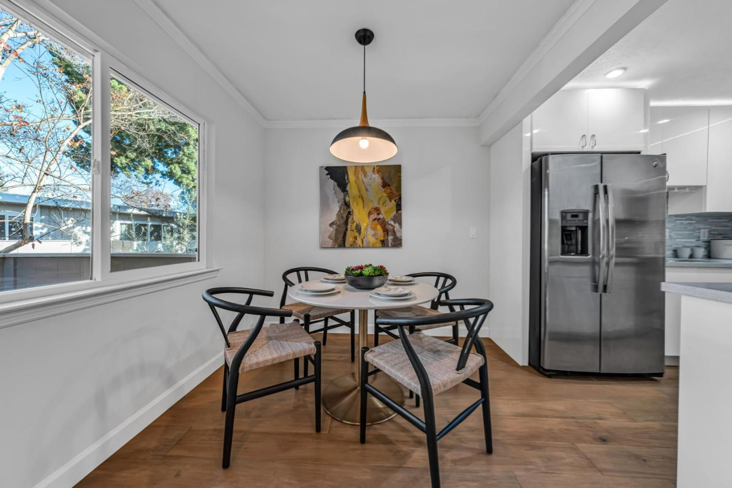 1898 Meridian AVE 31