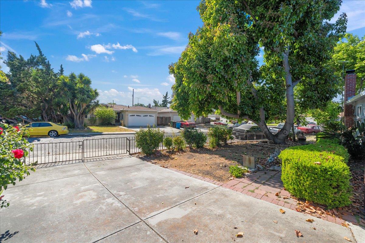 1991 Santa Inez Court