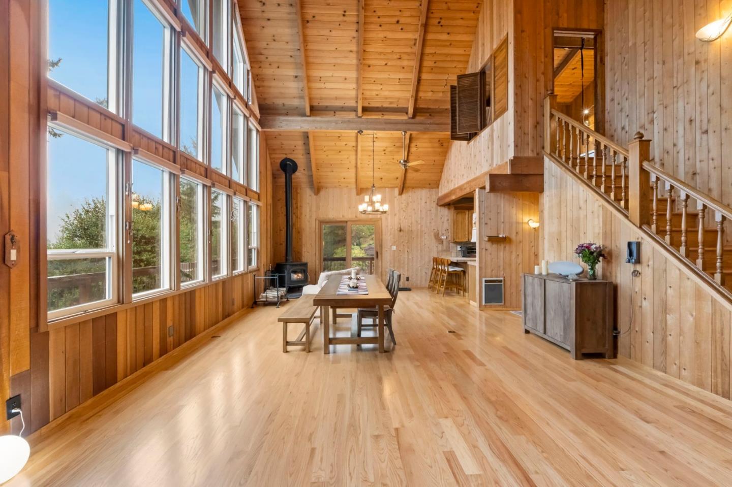 12351 Indian Rock Way