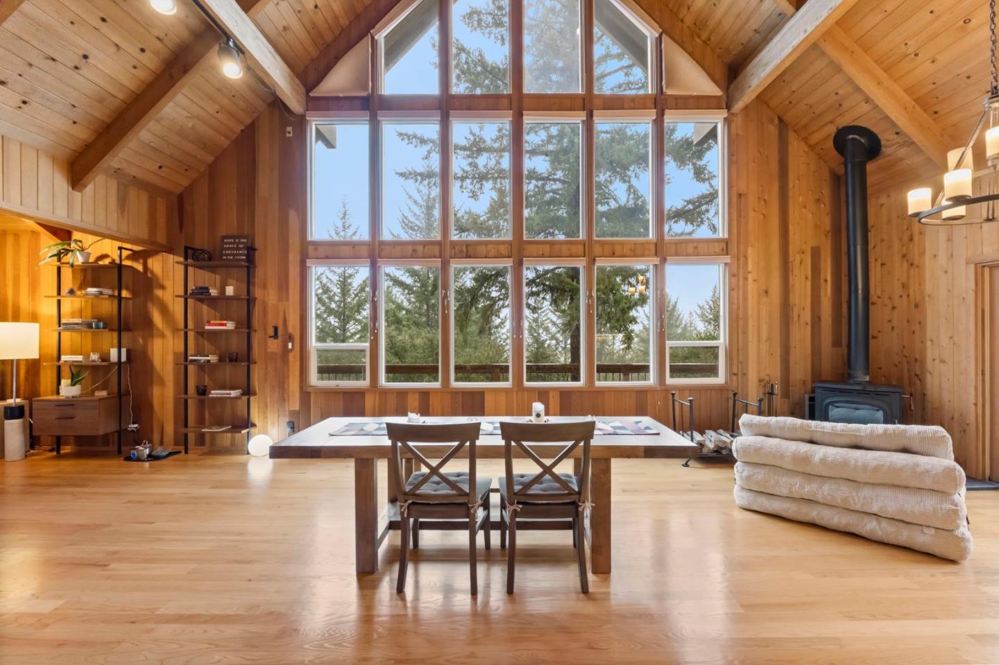 12351 Indian Rock Way