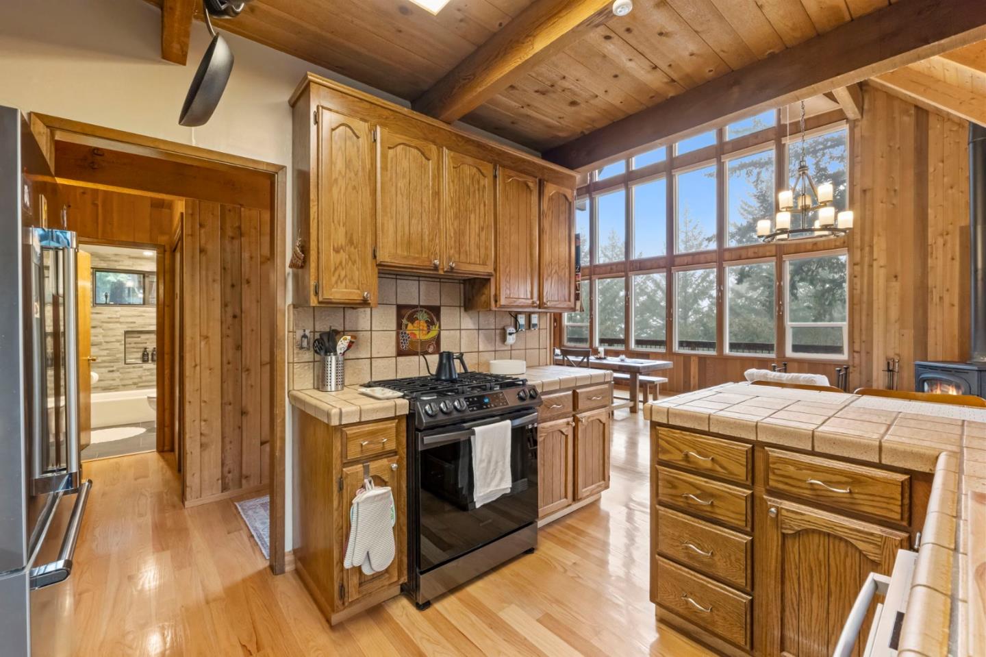 12351 Indian Rock Way