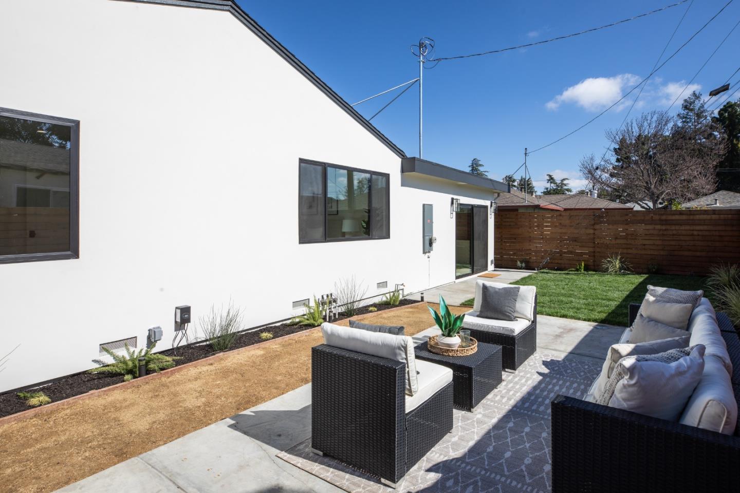 1991 Santa Inez Court