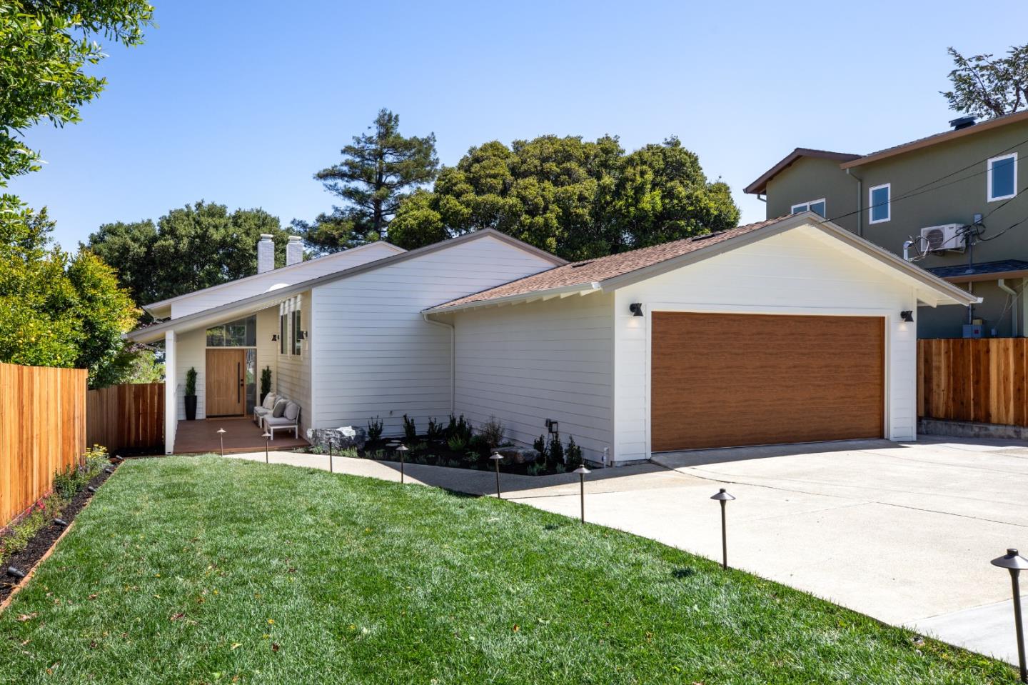 3412 Plateau Drive