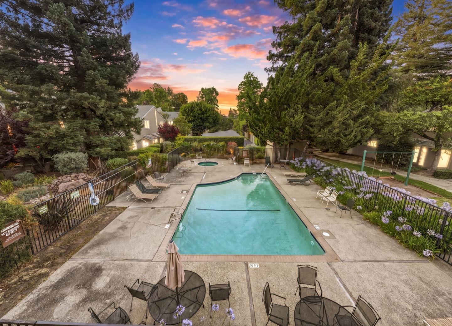 392 N Whisman RD