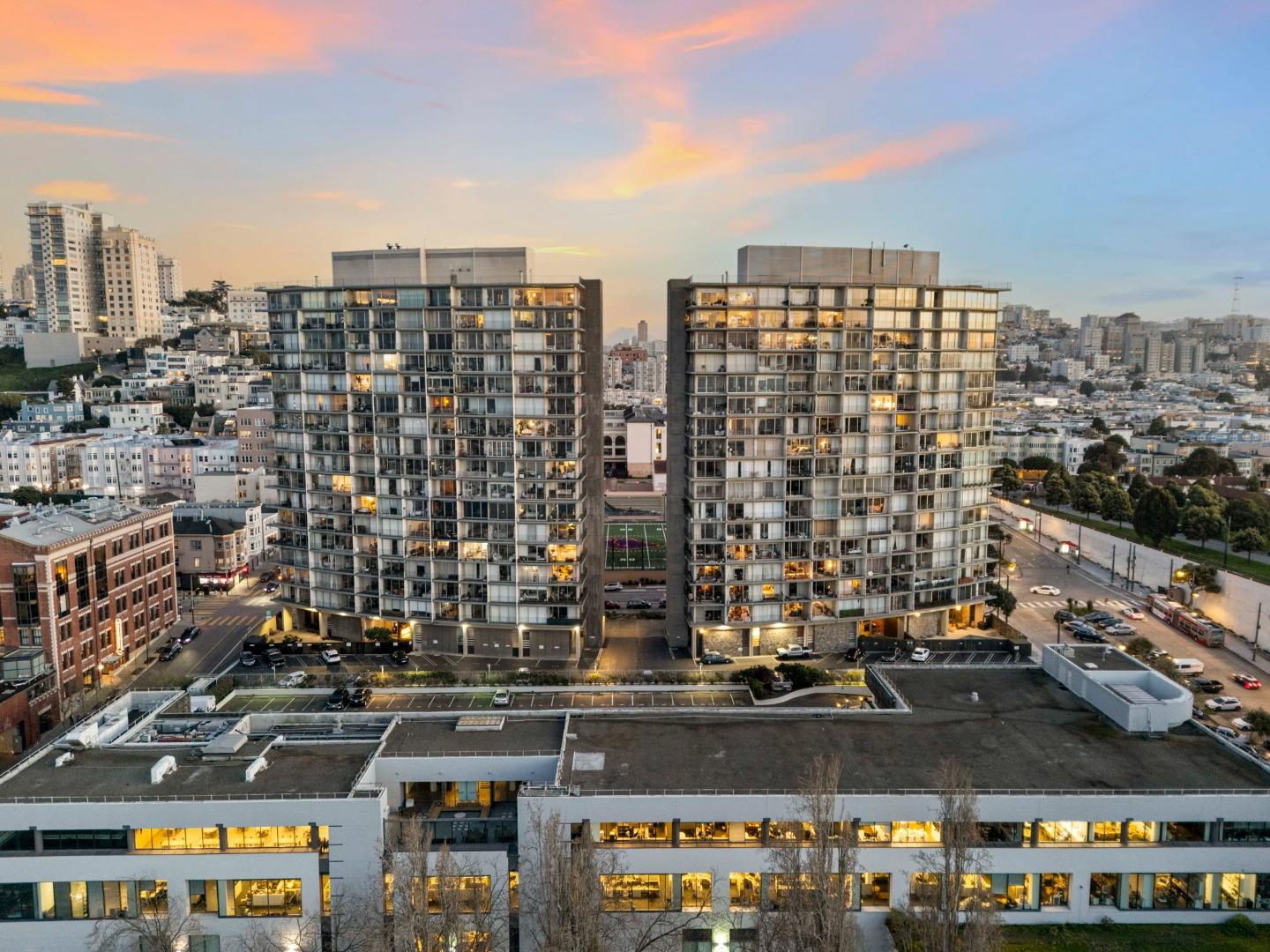1000 North Point ST 201