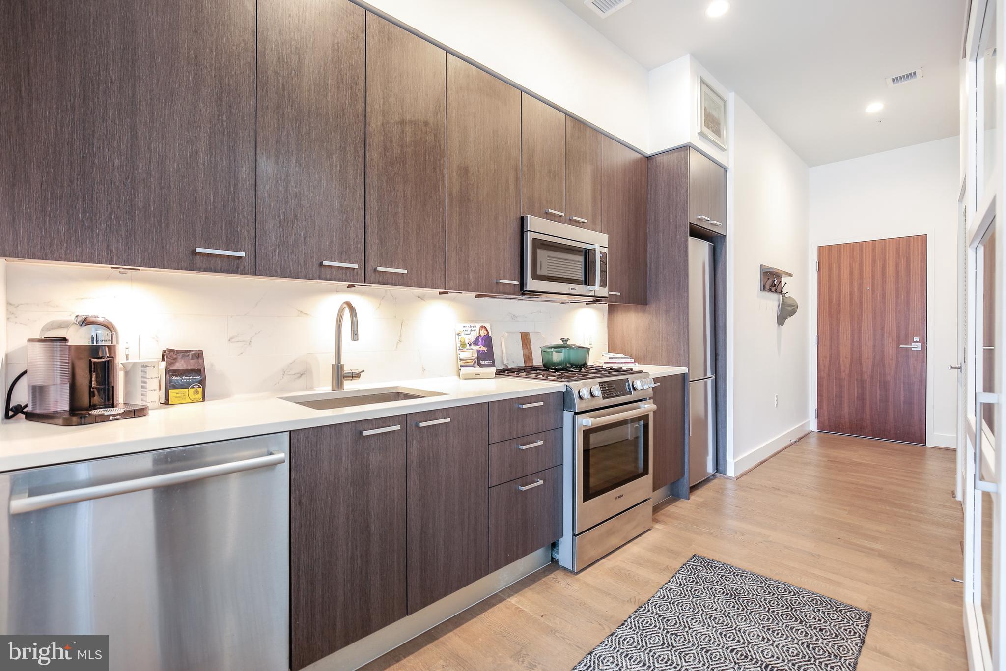 525 WATER ST SW #330