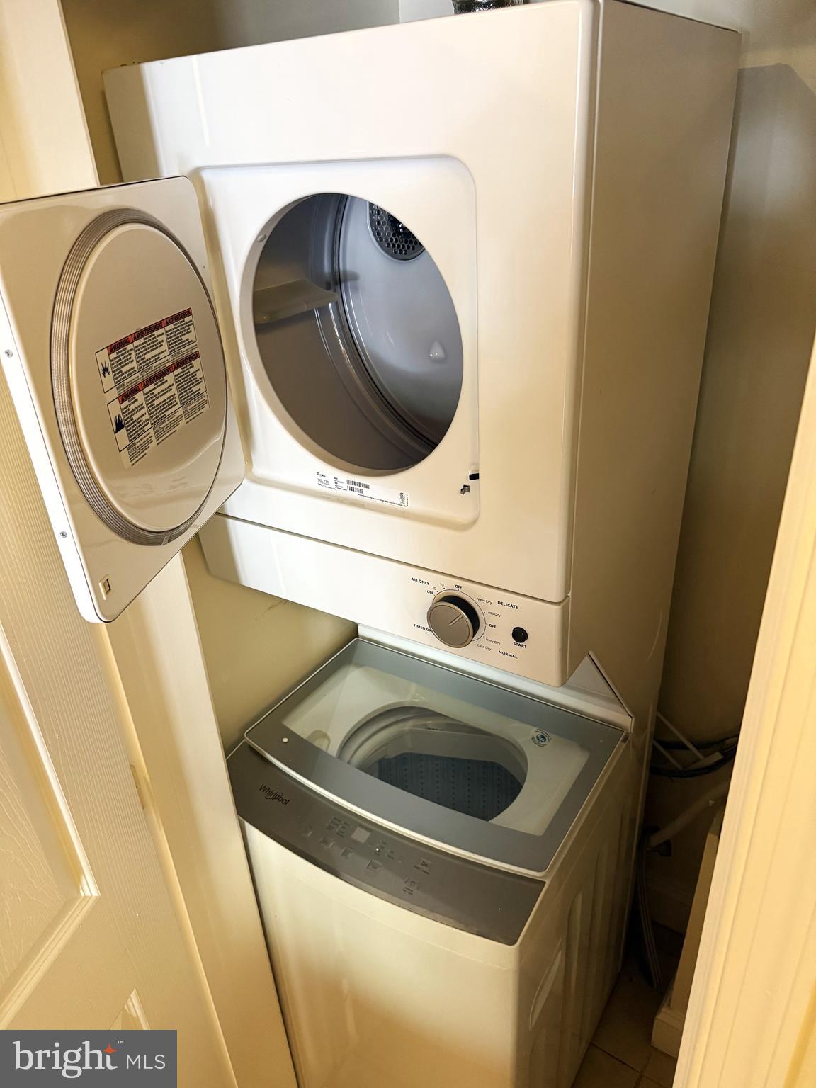 1438 COLUMBIA RD NW #102