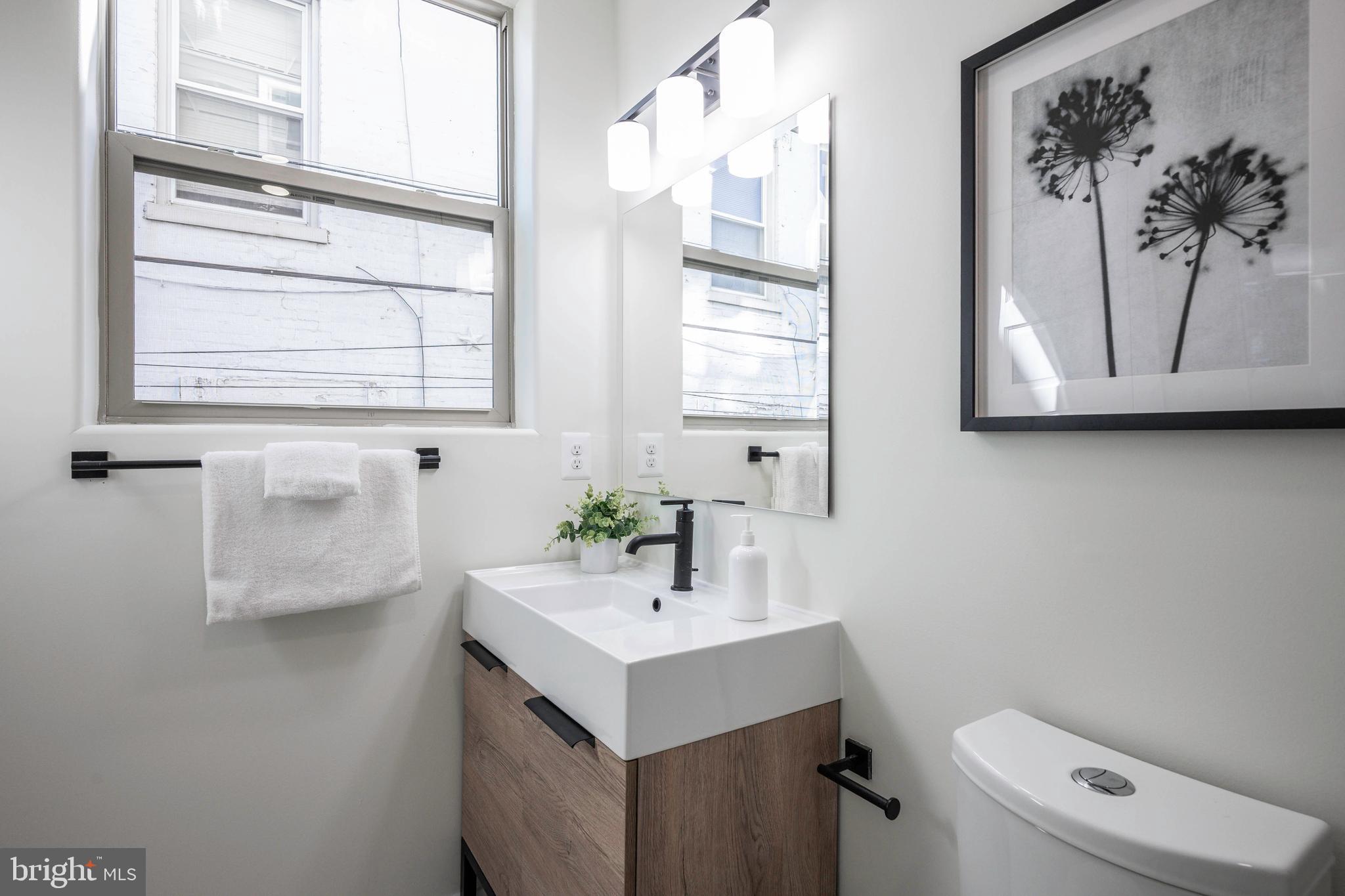 1809 3RD STREET NE 1