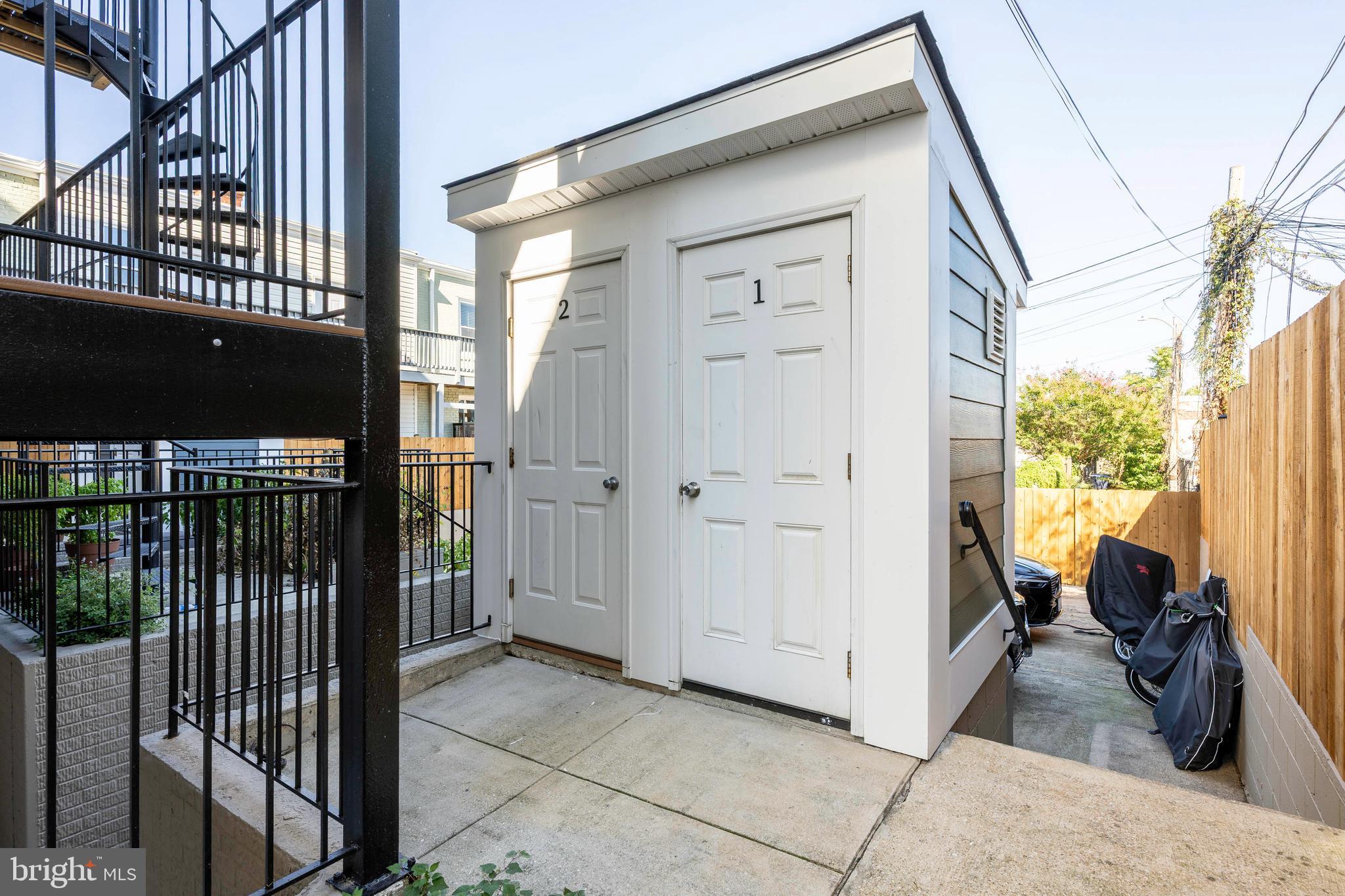 1809 3RD STREET NE 1