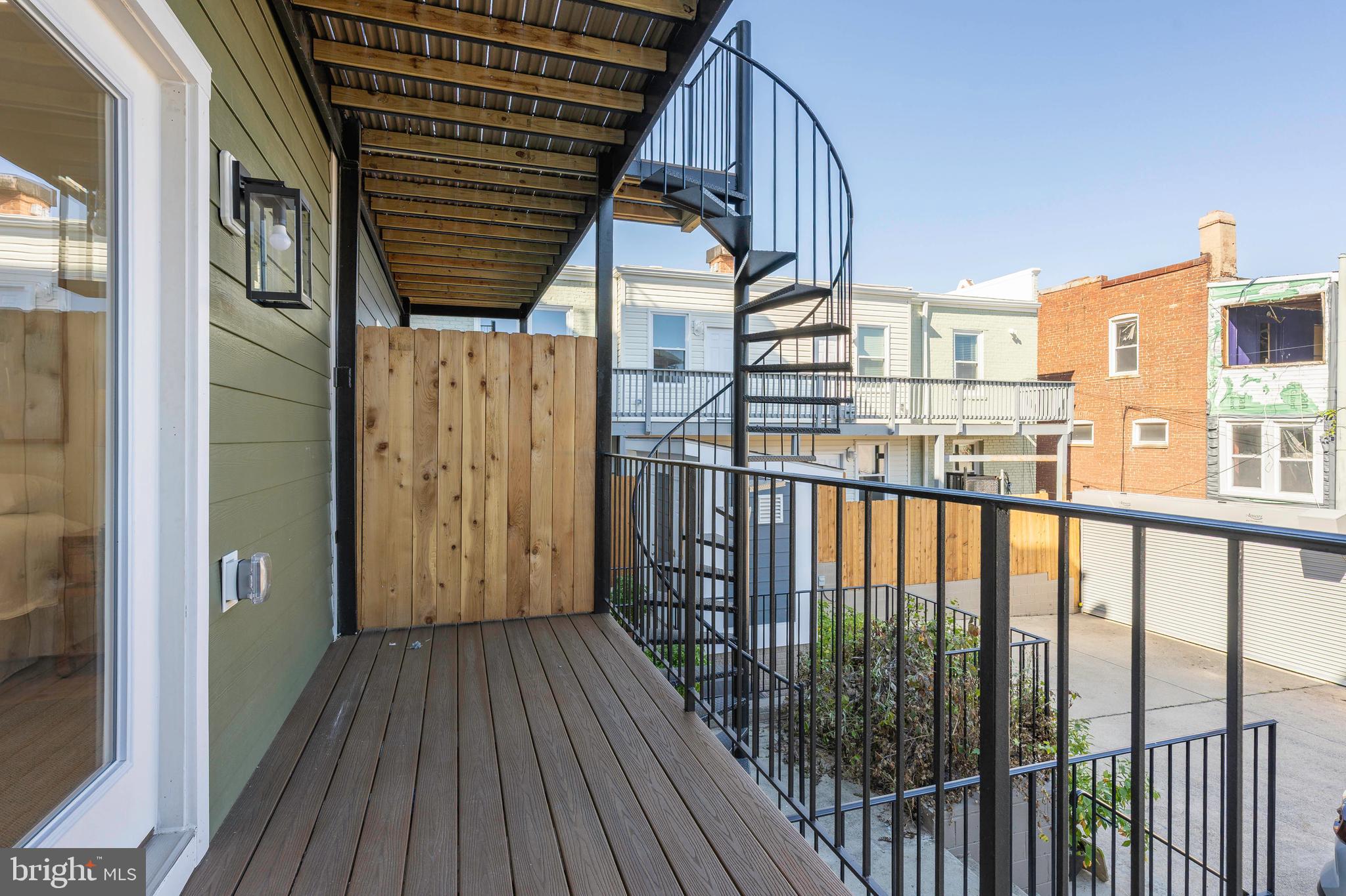 1809 3RD STREET NE 1