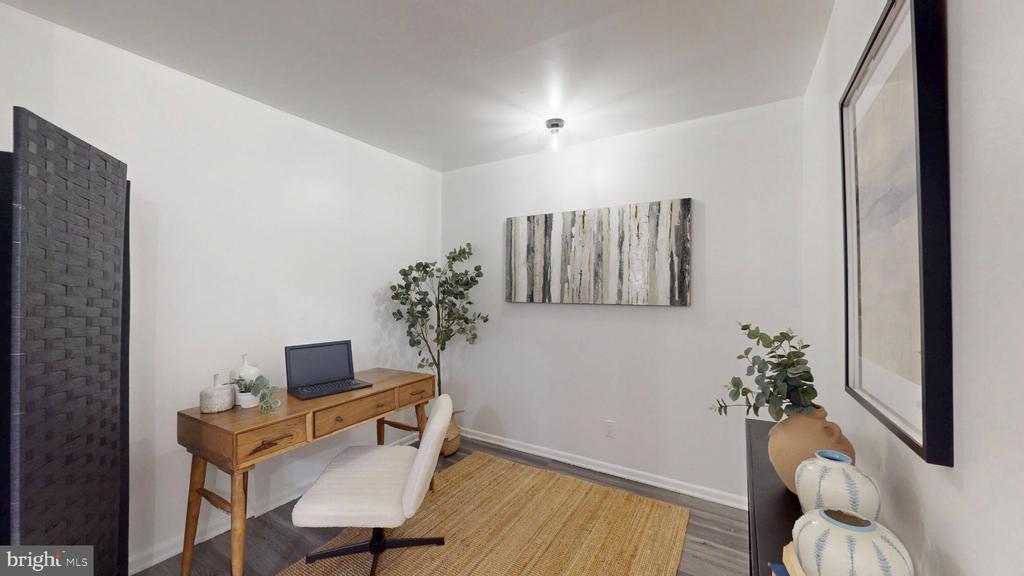 1001 26TH NW 705