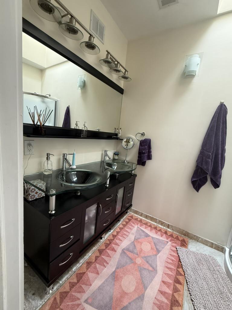 908 11TH STREET NE Unit: A